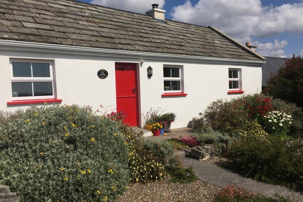 Red Stonecutters Cottage, Doolin Carrowauff Esterno foto